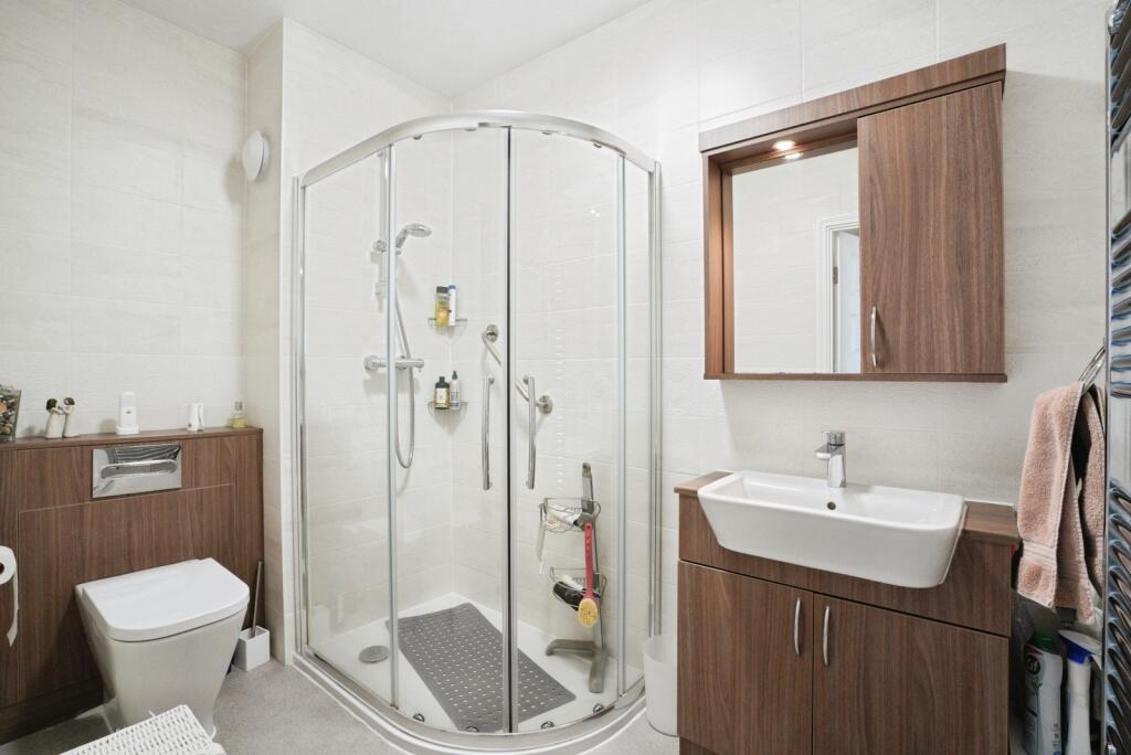En Suite Shower/Wc