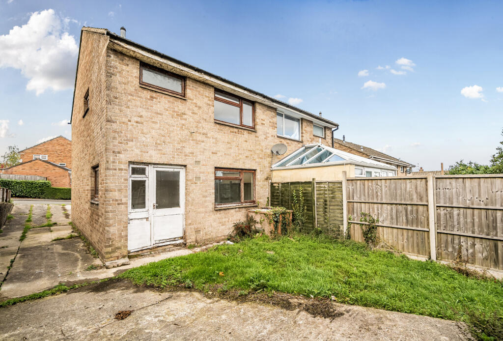 1373634-4-68ff764...