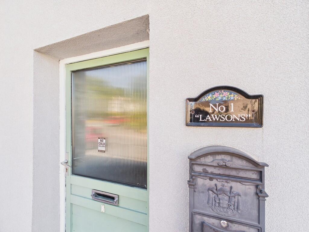 CAM02089G0-PR0524...