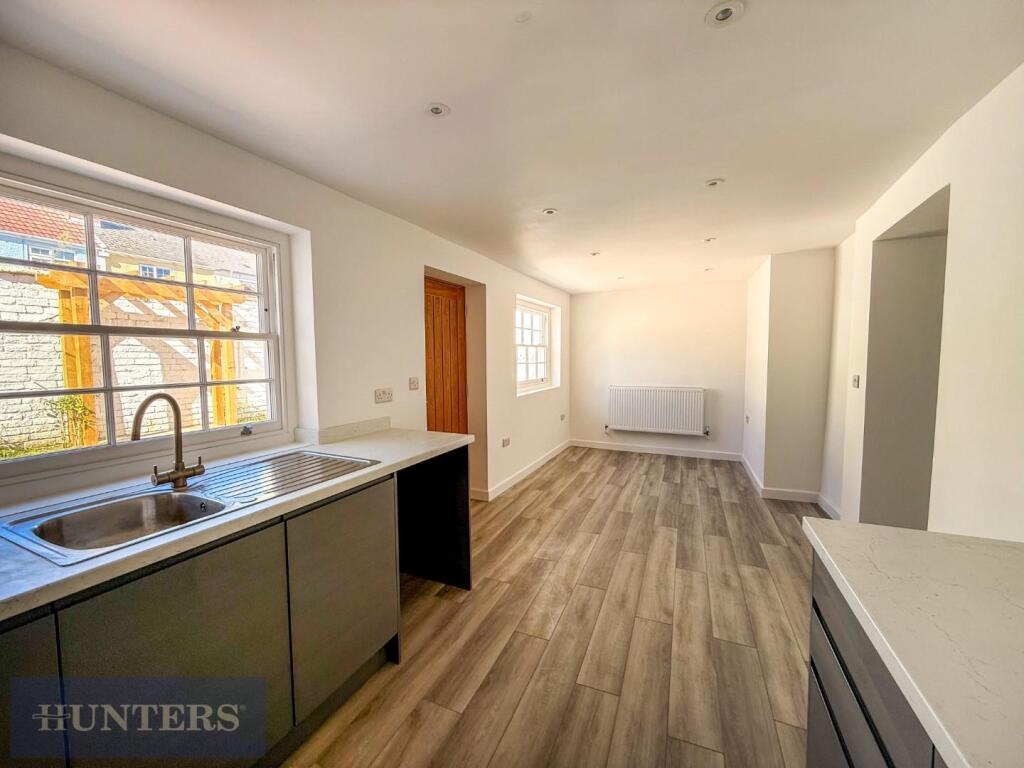 tlc_efaf591b-e0f0-4870-8150-eef80f09ffec_30b05f7.j