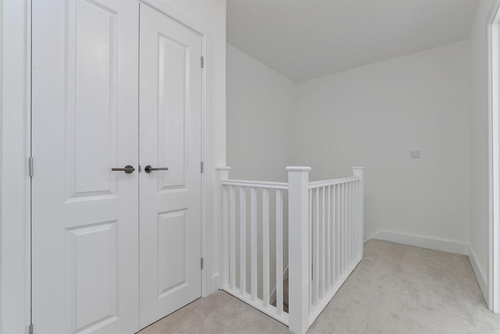 5OakviewGardens-19.jpg