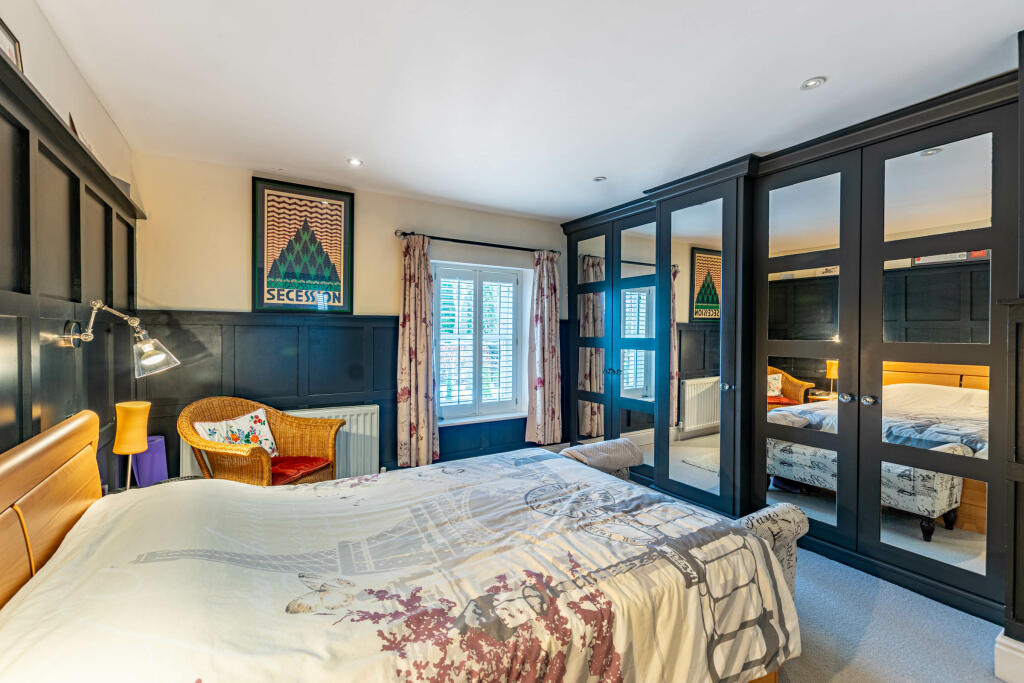 bedroom1a
