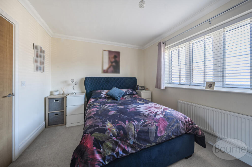 8035051a-1aa2-4e1...