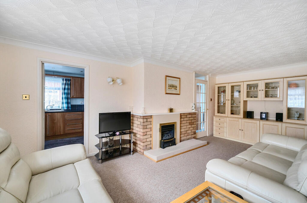 1387689369382bc8e9cd4