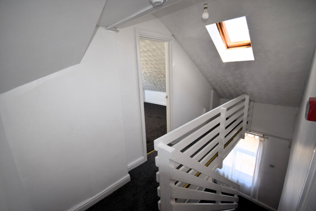 2nd Floor Landing