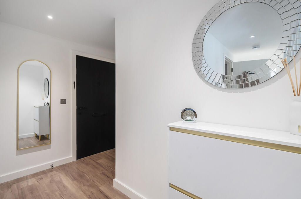 1318449-10-6866a3...