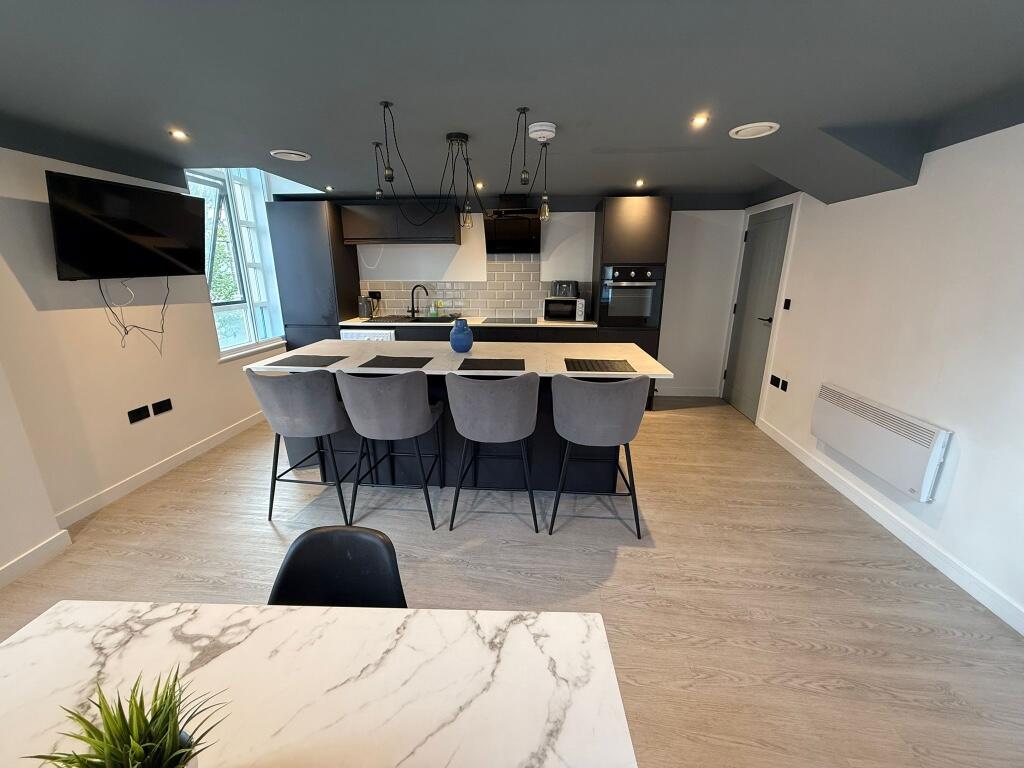 KITCHEN1