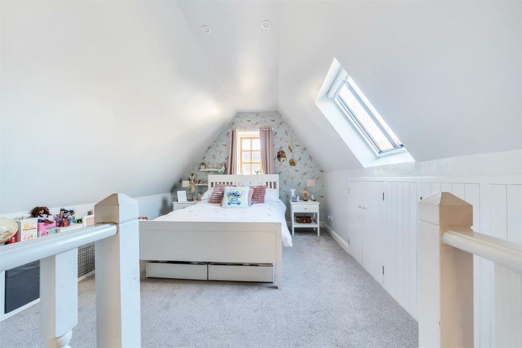 Thatch Cottage, Paulerspury