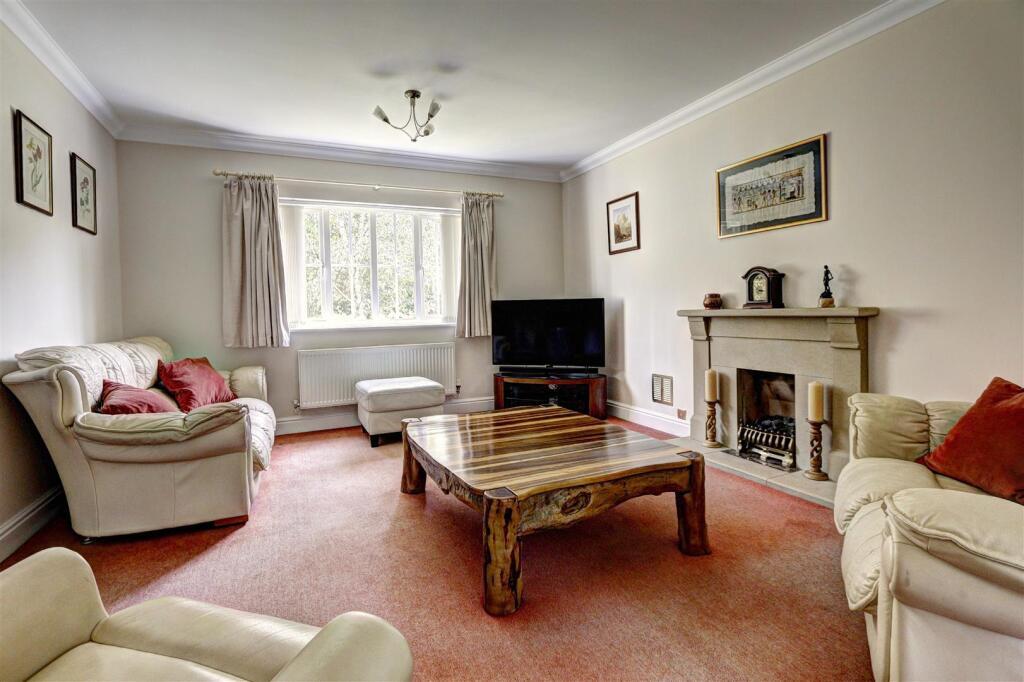 Sitting Room: