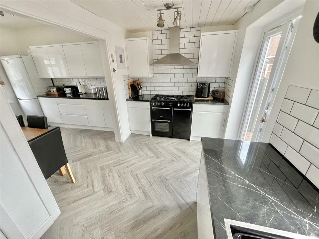 Kitchen Aspect 3