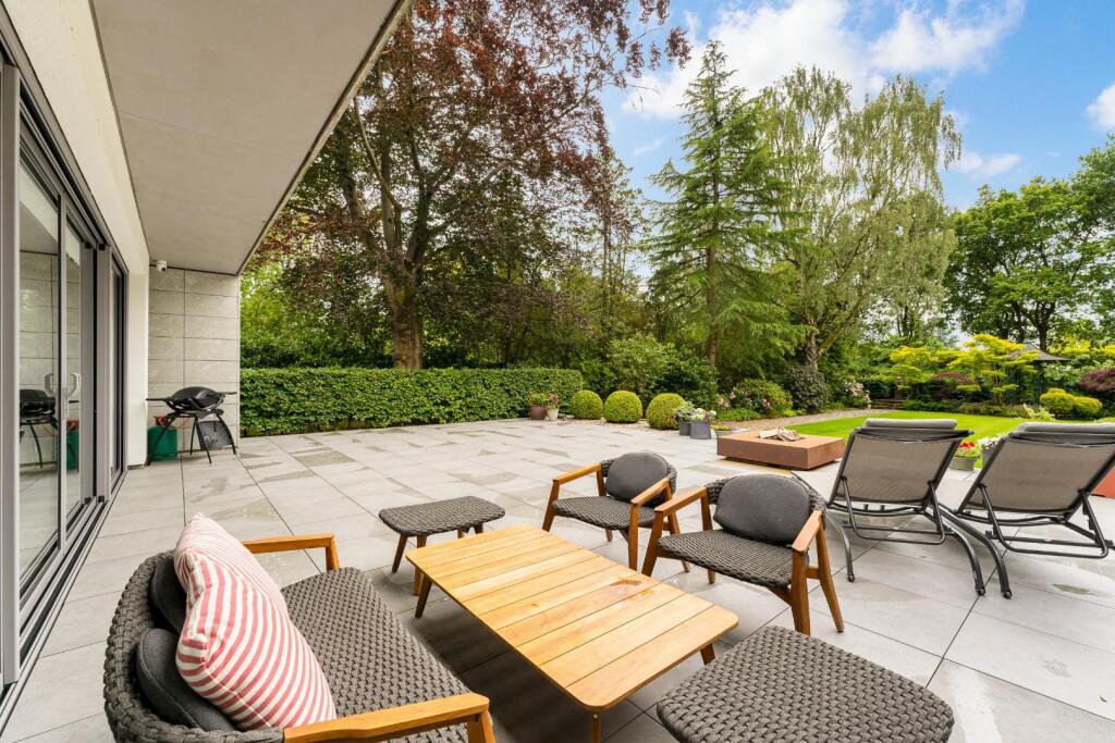 218 WOODFORD ROAD-132.jpg