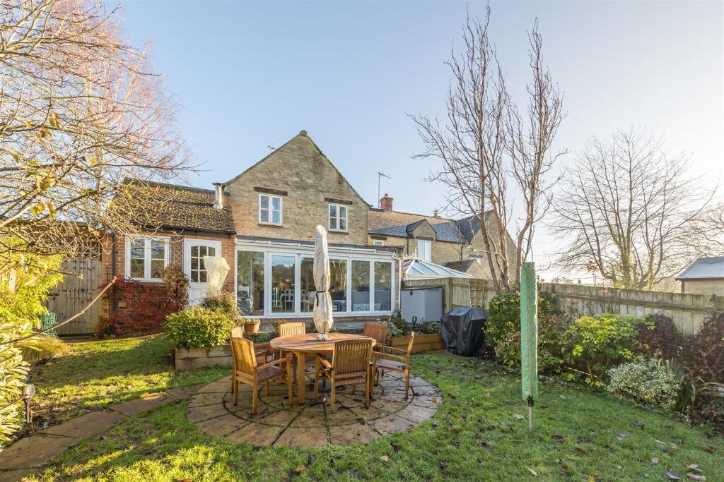 Orchard Place, Upper Heyford