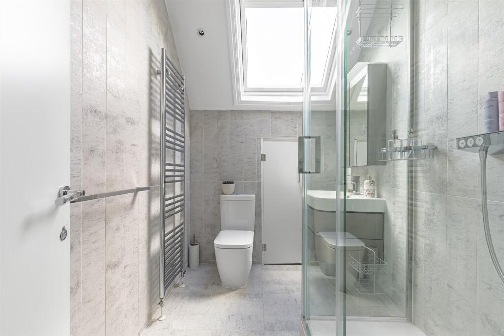 James_anderson-330_upper_richmond_road-sw14__12_.j