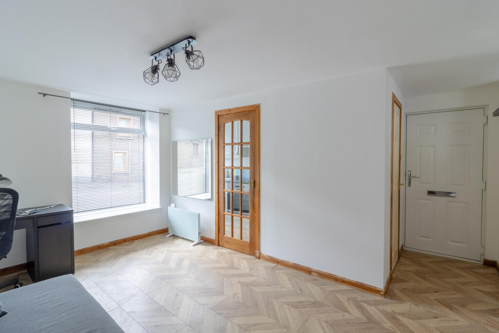 Entrance, Lounge Dining &amp; Access to Kitchen