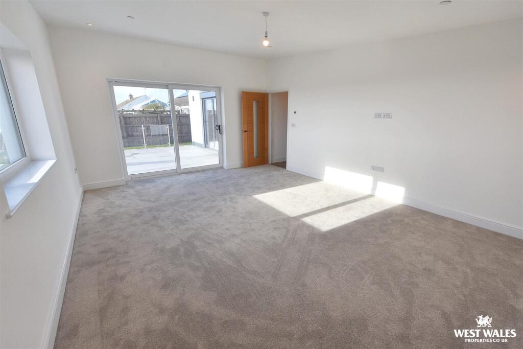 2 - 2025-11-13T205807.089.jpg