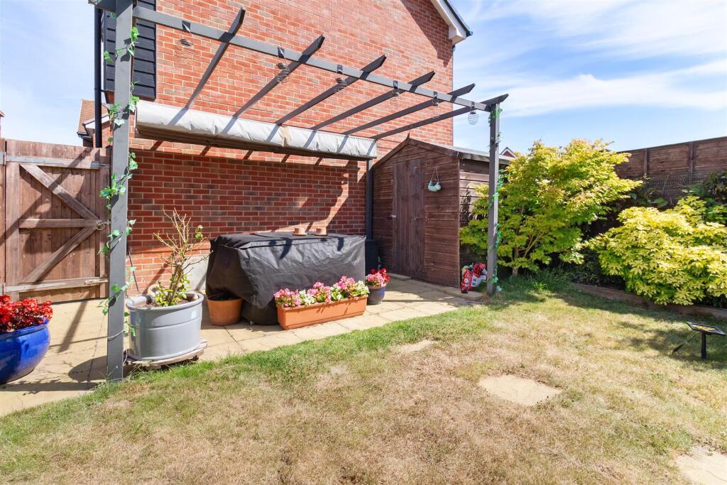 Water Lily Way, 22-003.jpg