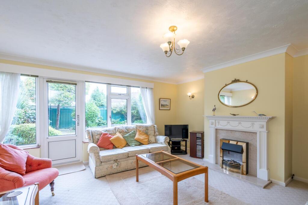 Sitting Room.jpg