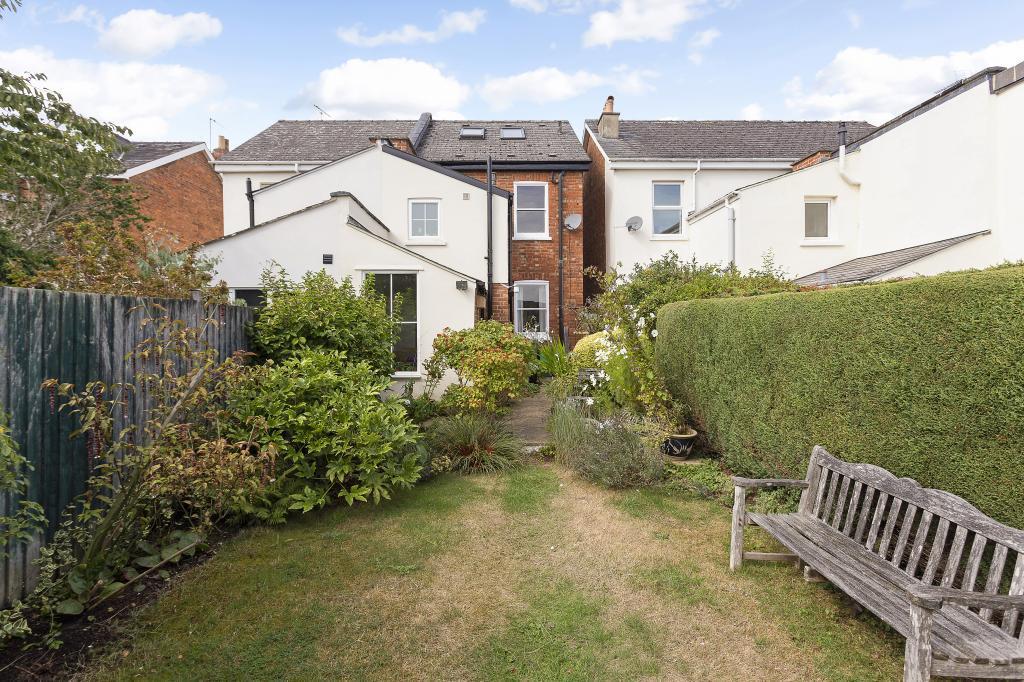 71 Copt Elm Road 306088 (22).jpg