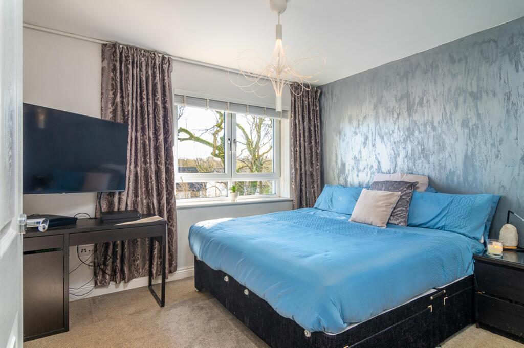 Main bedroom