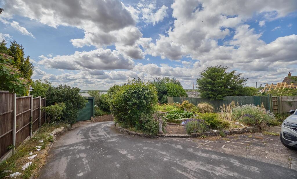 SouthView, Dawsons Lane, BW 18.jpg