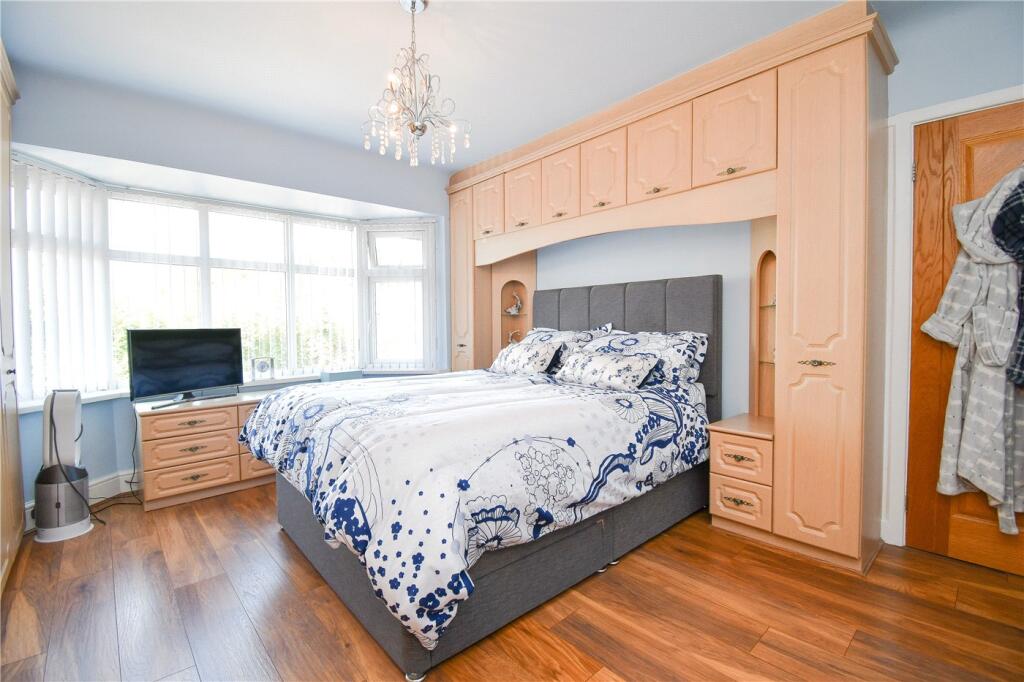 Picture No. 04