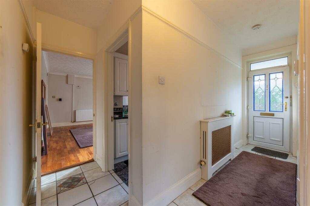 54 Clark Avenue-4.jpg
