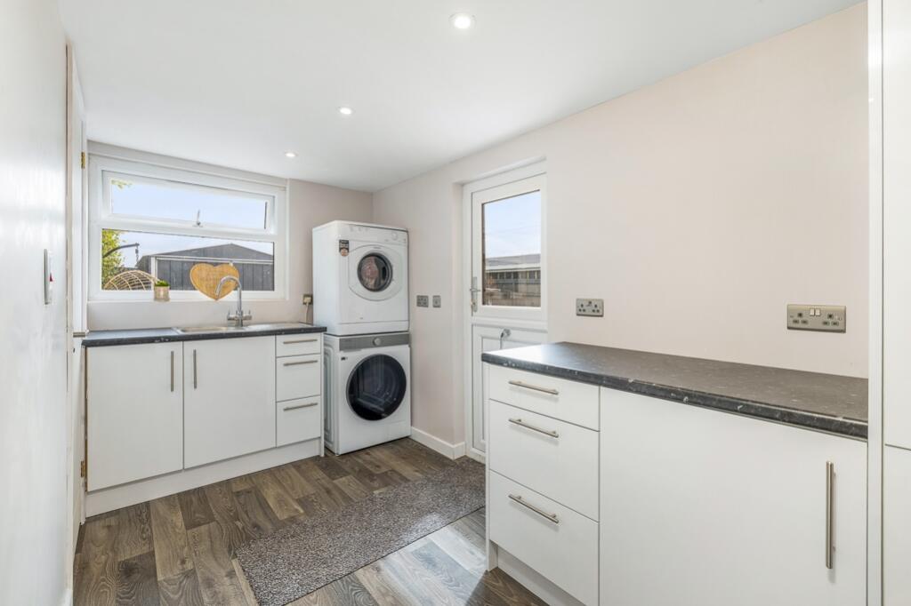 62 Saundergate Lane East (Wyberton)-24