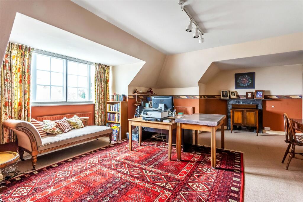 Bedroom/ Games Room