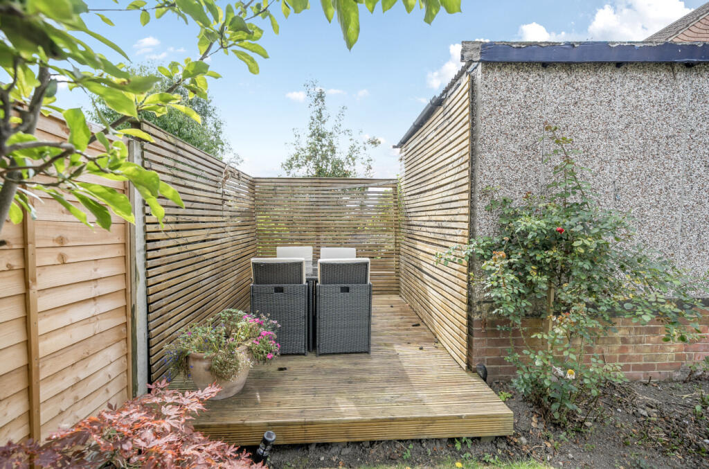 1345572-3-68b05f6...