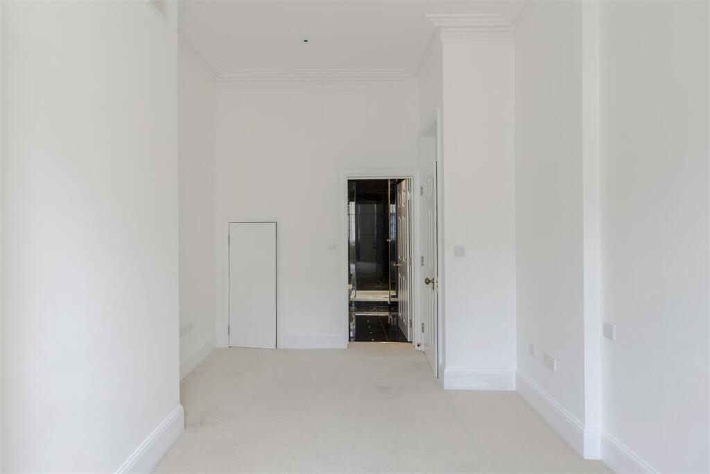 4, 39, Wimpole Street-12.jpg