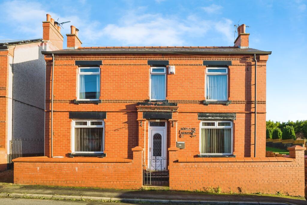 New Road, Southsea, Wrexham, LL11