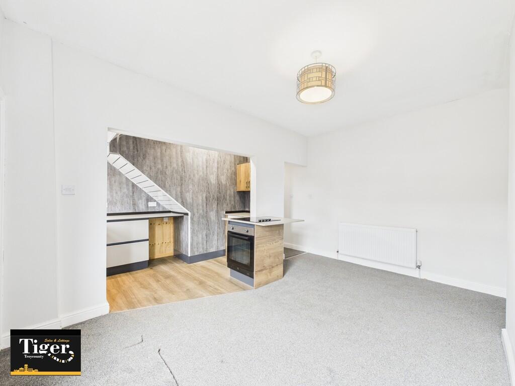 CAM03440G0-PR0432...