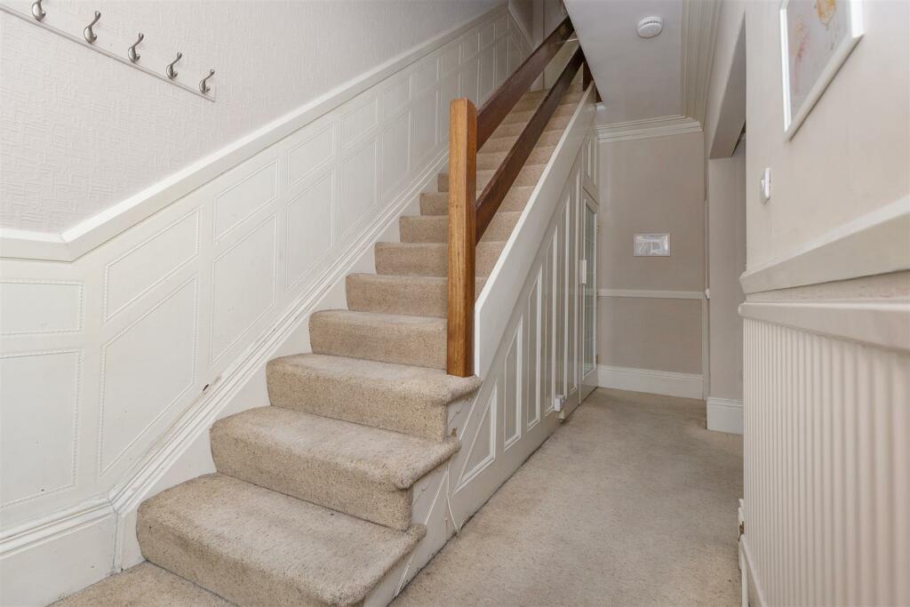 Bramleys Estate Agents - Forrest Avenue - Marsh (2