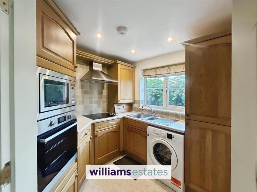 e2847586-thumbnail_IMG_6980 20 281 29.jpg