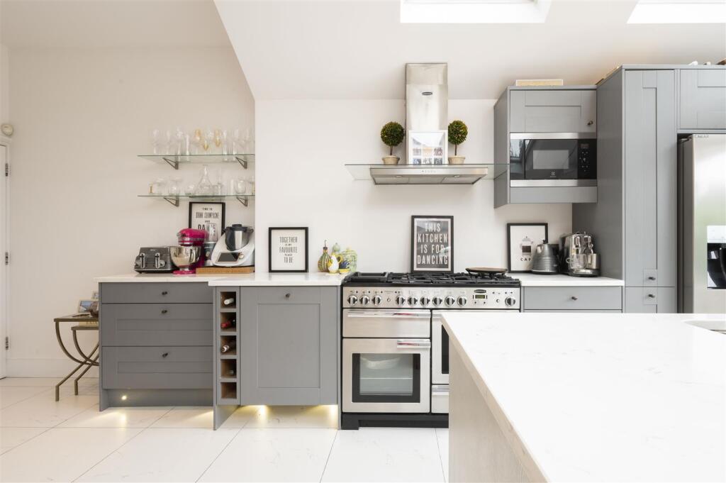 60 Lambton Road,15.jpg