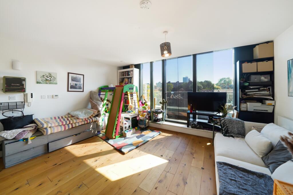 1a_Flat 20, 65 Woodrow - 