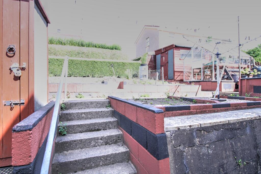 IMG_5021_2_3Interior3