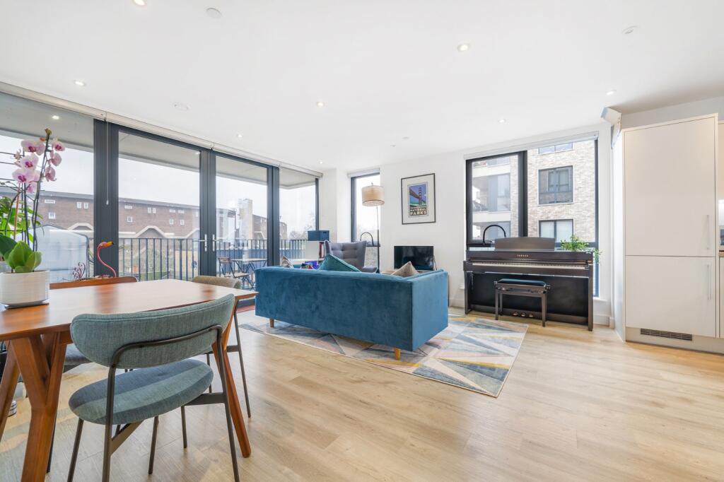 Coal Lane, London, SW9