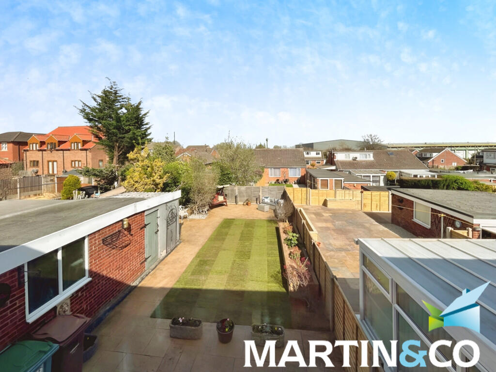 b503f8ed-IMG-2025...