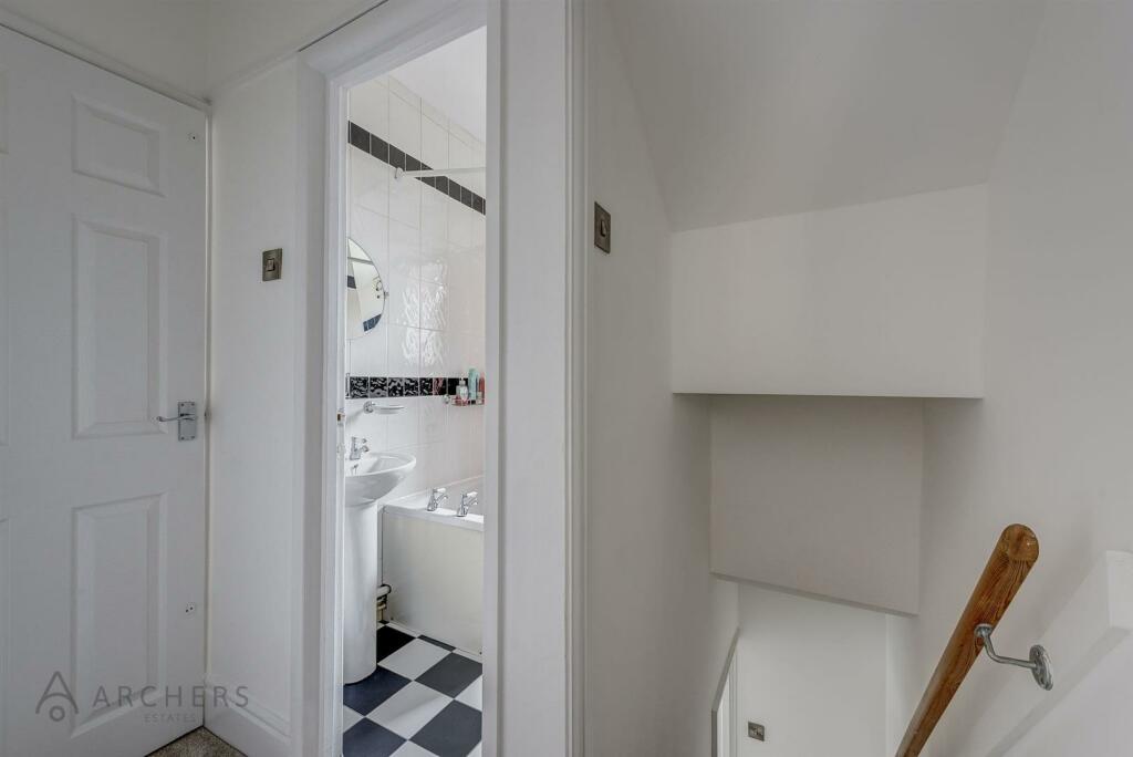 16LoxleyViewRoad(Interior)-23.jpg