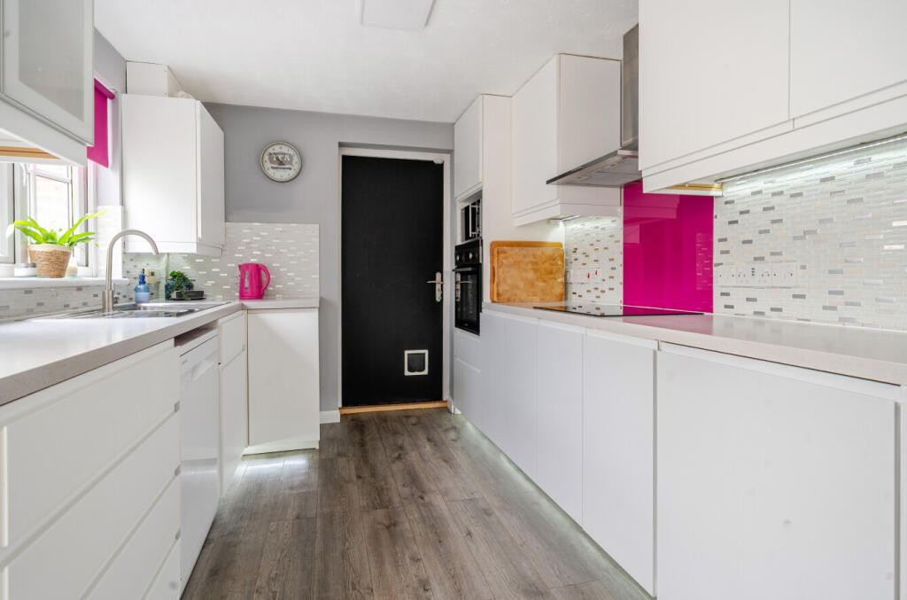 1346585-14-68b985...