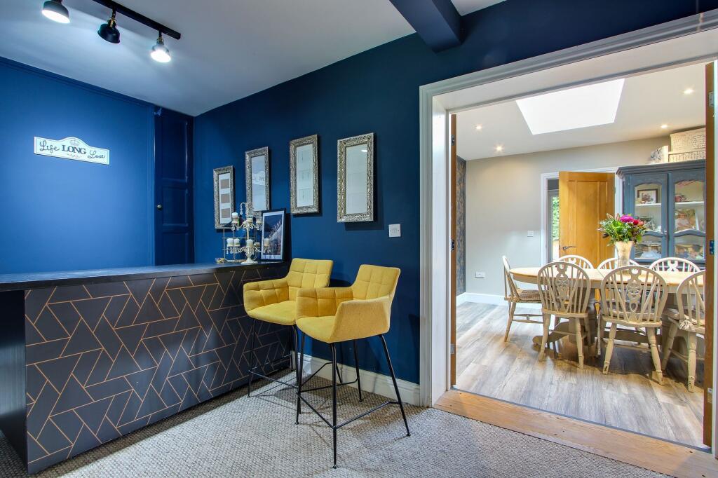 Study/Bar Room