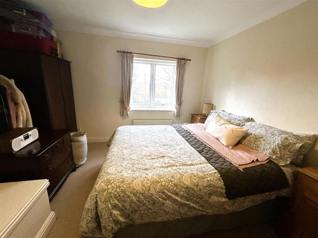 bed 1.JPG