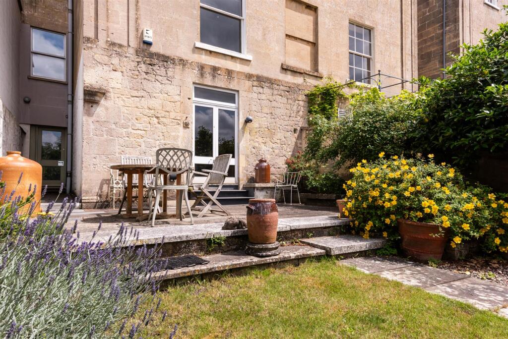 Externals &amp; Views -14.jpg