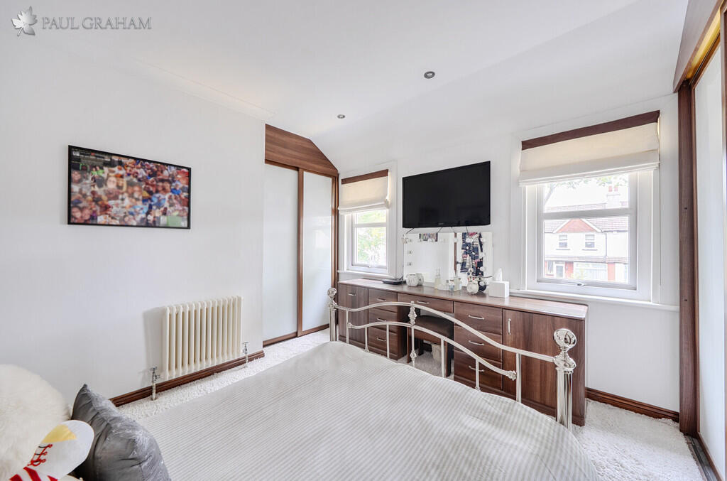 76a286fb-55c8-4a5...