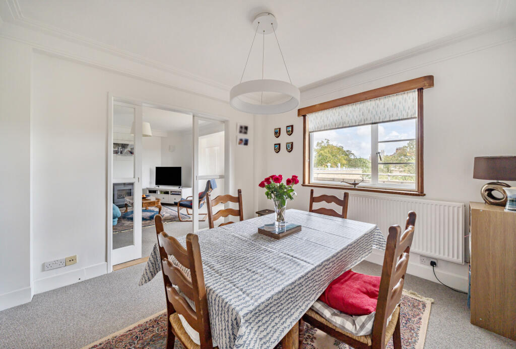 1346596-4-68b5bf5...