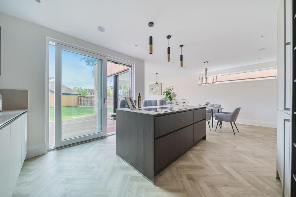 1342904-21-68a48f...