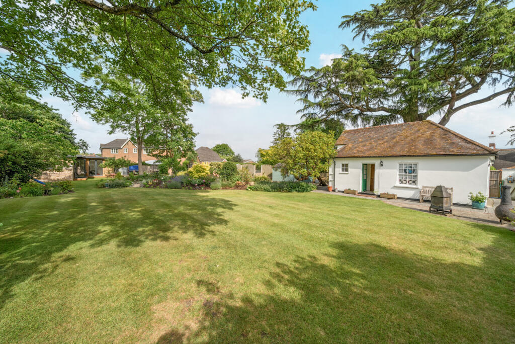 1300661-19-6839e0...