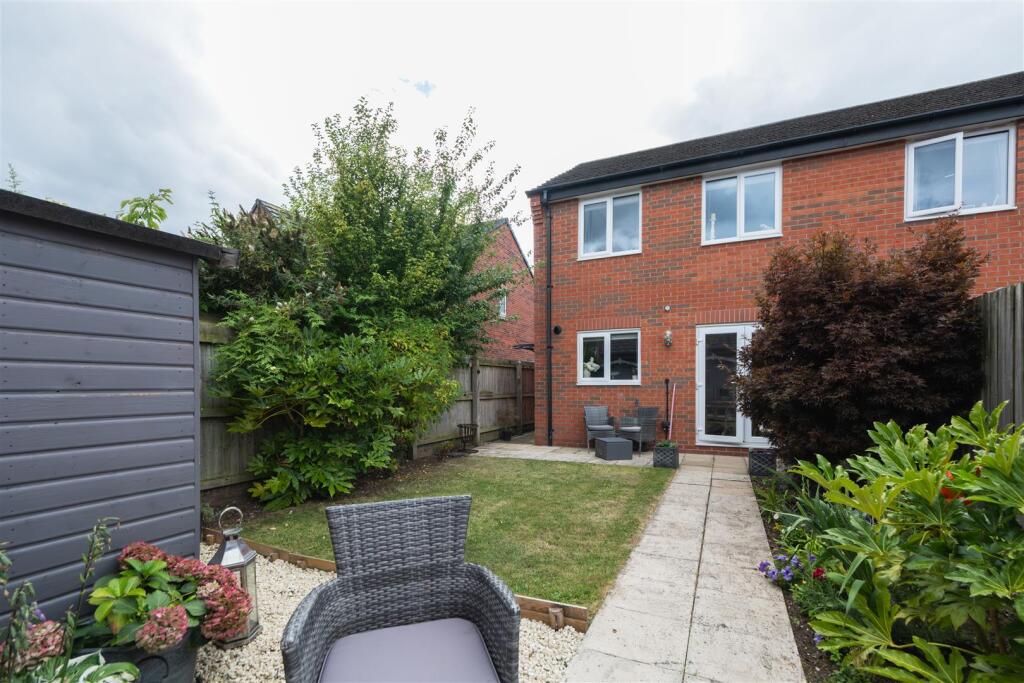 19 Thornley Green-025.jpg