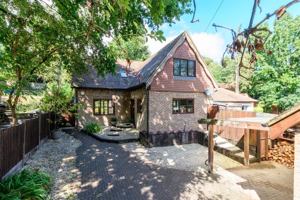 Meadow Lane, Culverstone, Meopham, Kent